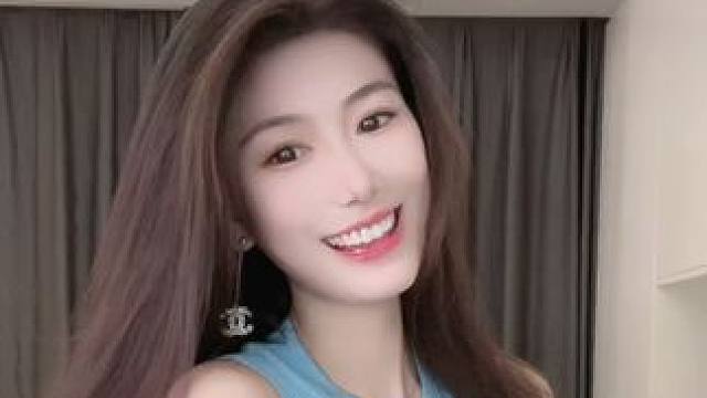 值得所有美好 就像春天值得所有花开#温柔系 #甜系女孩 #小米yu7