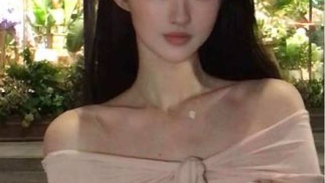 爱永远是突然降临的