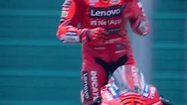 马奎斯的龙舟舞#motogp马奎斯 #93号马奎斯 #龙舟舞 #机车爱好者 #骑士永远在路上