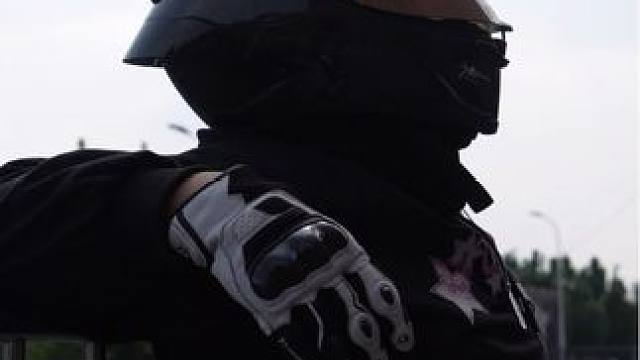 别回头 出口有光#机车 #春风动力 #675sr