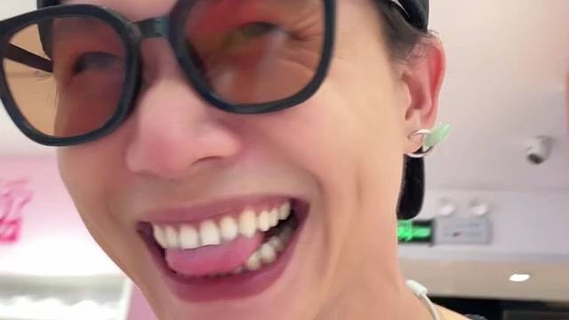 是不是女儿都会认为爸爸是无所不能的魔术师呀？