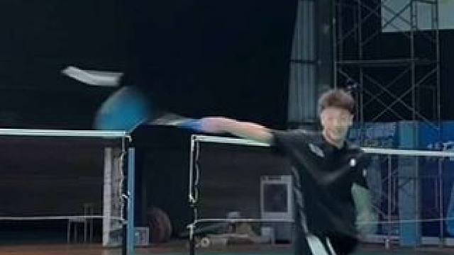 对手会反手杀球？那我们来试试这招！ #羽毛球 #羽毛球精彩片段 #杀球 #JNM捷美 #龙胆亮银枪