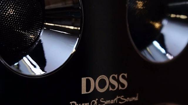 颜值和实力并存.DOSS樂宴全景声音响