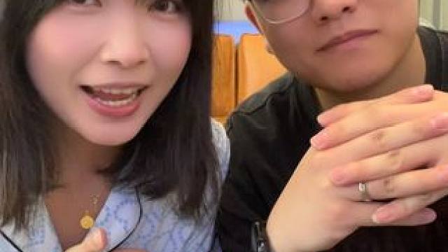 我们好像并没有那么了解对方啊哈哈哈 #情侣日常 #vlog日常 #罚款赚钱挑战 #支付宝小荷包 #小