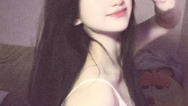 别看了 就我吧！