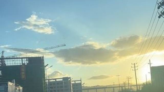 又在地球online这款游戏中活过了一天