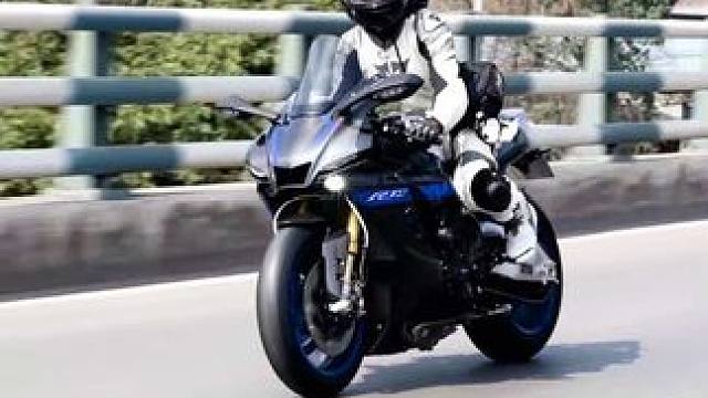 不一定要逆风翻盘，但请一定向阳而生#机车 #女骑