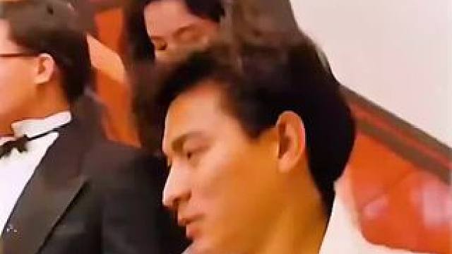 #西瓜视频 点击上方（红色按钮） 可看完整版 大结局太精彩了...《西瓜视频》，观看精彩后续《西瓜视