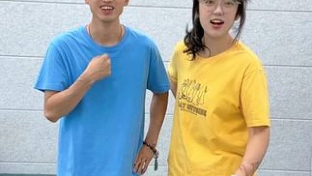 麻烦帮我们P成有钱人 #搞笑 #办公室搞笑