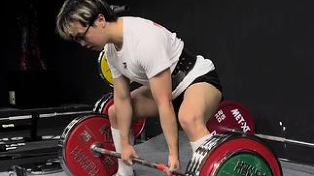 下周开冲
#力量房