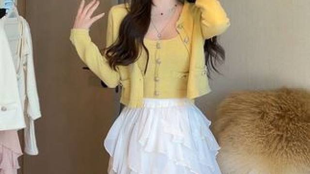 入秋后穿什么？这一套穿搭够了！ #夏日ootd穿搭 #气质仙女裙穿搭 #韩系氛围感穿搭 #多巴胺女孩