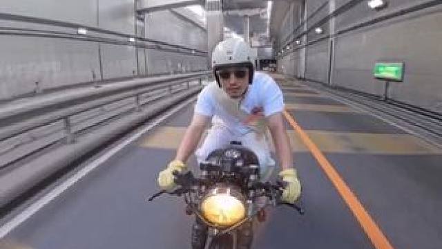 Honda 本田CB400 #本田 #本田摩托 #复古机车 #穿搭 #机车