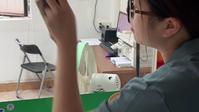 好工匠每周扫除道小伙伴用心到有人偷拍都不知道