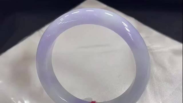 翡翠紫罗兰手镯