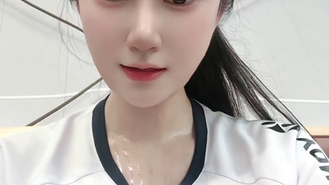 多运动，多喝水，出个汗，排排毒