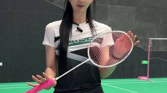 不拜金，那我拜什么？拜托粉丝不要离开我吗？
那好吧，拜托你别离开我#羽毛球反手 #川崎穿越星河 #川