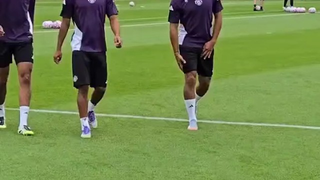 姆伯莫的第一堂训练课️