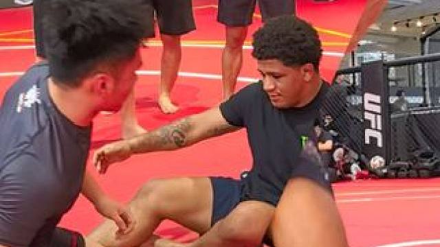 #ufc精英之路 #伯恩斯#大师实训课#巴西柔术