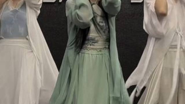 上个仙女钟 #古风爵士 #兔小跳编舞 #原创编舞