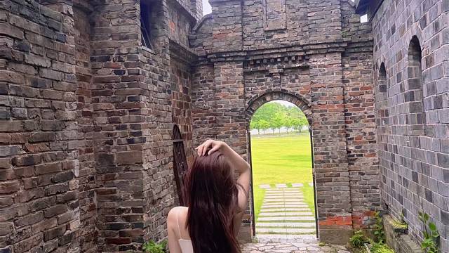 可我没有手段 用的都是我破碎的心拼凑出的真诚