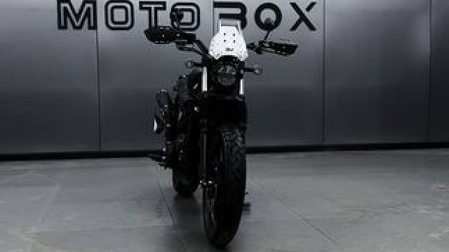 高金650bobber 改的单座 大家觉得这个姿态怎么样#高金650改装 #高金650 #高金650