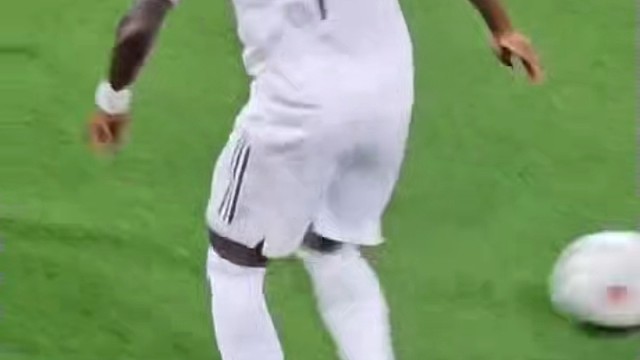 皇马1-0奥萨苏纳，一个赛季了维尼修斯依旧和姆总无…