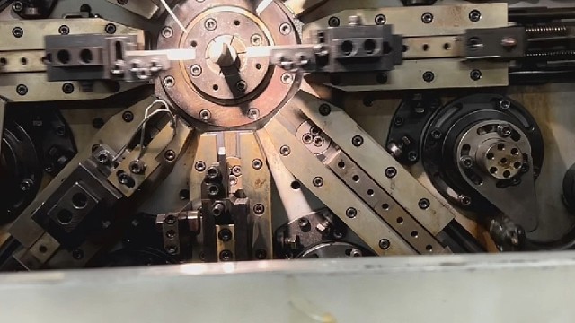 弹簧精心调机好品质看的见放心选服务更贴心