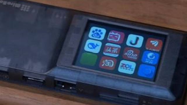 终于有了自己专属的工作室～拍摄、出镜录口播、直播也更方便了，后续数码类和游戏类的内容都会在这里完成#