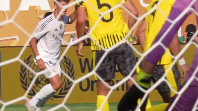 沉浸式体验姆巴佩侧勾破门