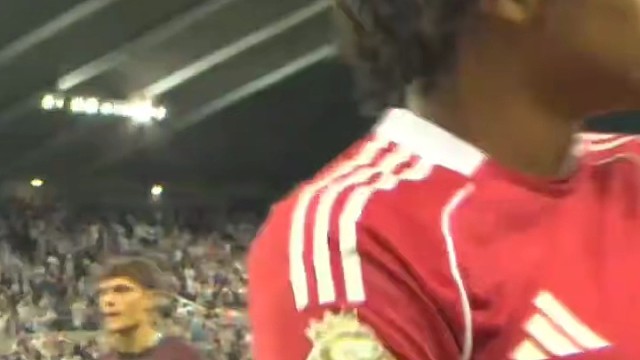 16岁踢英超是什么感受