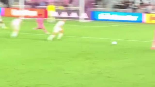 年纪大了，体力要合理的运用，比如进球后的庆祝