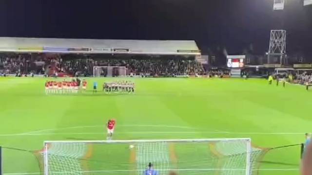 这就是足球！英乙球队格林斯比淘汰曼联#足球