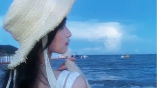 吃吹海风吧 #海边 #一起看海 #海岛 #海边穿搭