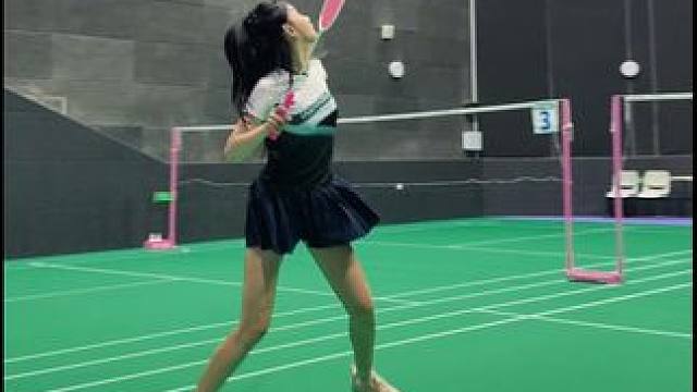 其实退一万步来说退一万步有点累#羽毛球～#运动女孩