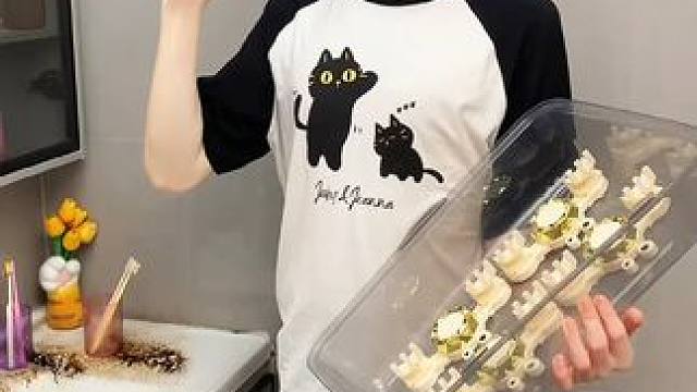 螃蟹牙刷置物架 终于找到这款可爱螃蟹牙刷置物架，大容量，杯子倒扣沥水干净清爽#牙刷置物架 #卫生间好