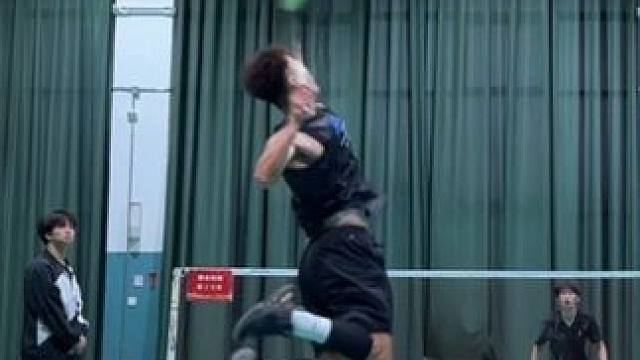 杀球快乐！杀球提示音是什么？ 后场挥拍没问题为什么还感觉打不上力？下期一个视频让你掌握爆发力的关键#