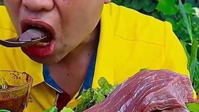 剁椒料汁️大块鲜牛杂 #美食 #户外美食 #泰国美食 #内容启发搜索