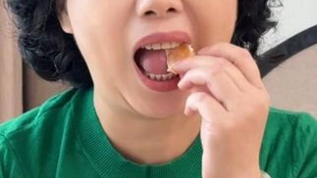 冷热酸甜不敢碰？牙齿受损？牙齿修护新材料成功研发投入市场！直接干刷感觉来的会更好！#俊小白#俊小白羟