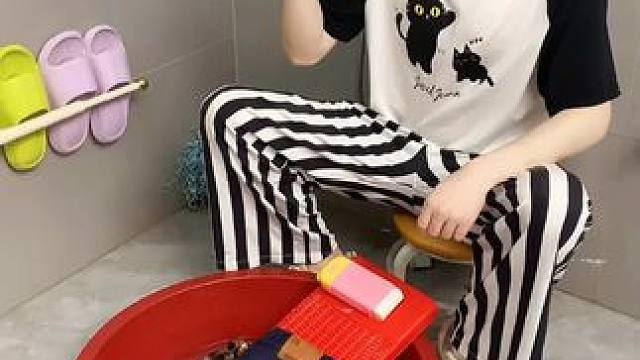 多功能起泡肥皂盒 手洗衣服一定少不了这个#肥皂起泡器 ，起泡很丰富不打滑，可以把肥皂用的一点都不剩，