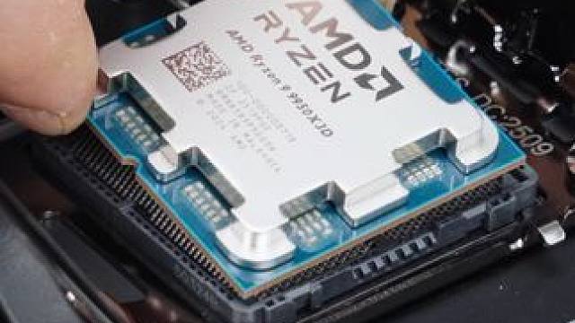 还得是我们粉丝有实力，动不动就ROG全家桶创世神的。作品结尾有配置单哦，#组装电脑 #diy电脑 #