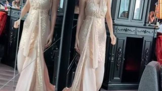 命运只负责洗牌 出牌的是自己#高定礼服 #连衣裙 #射手座