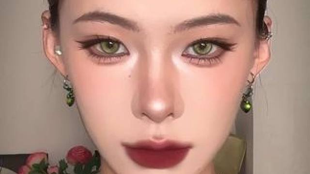 绿瞳➕红唇 #美妆 #变装 #分享妆容 #妆前妆后