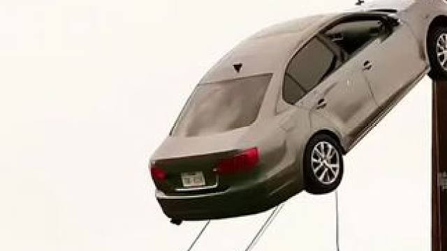 游戏照进现实还是现实照进游戏？#王牌竞速 #王牌赛车手