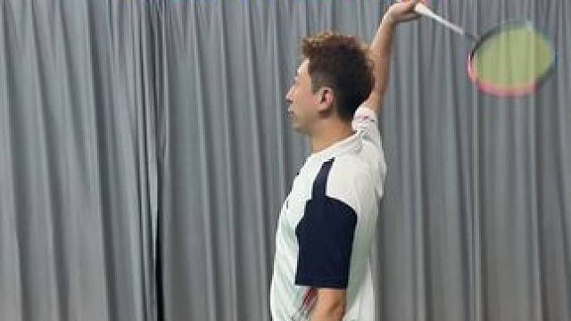 是时候整点邪修给你们#羽毛球#羽毛球教学#笑辰哥带你飞