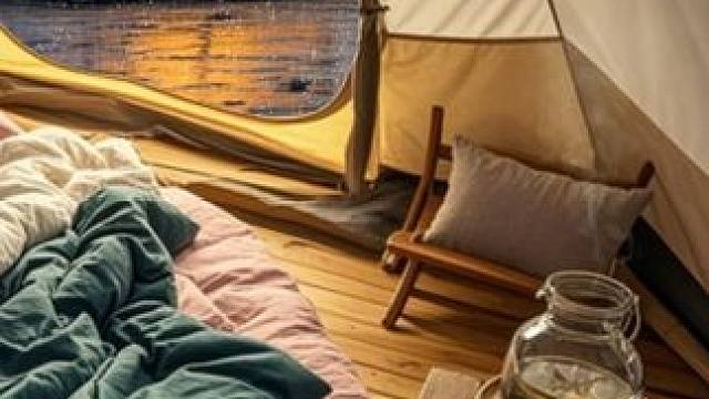 雨天露营帐篷里的睡眠体验，放松下来睡个好觉吧 #白噪音 #助眠视频 #雨声助眠 #解压助眠 #我的小