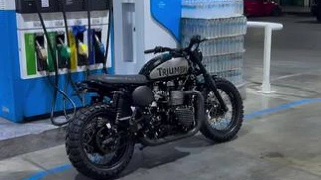 #凯旋T100 #凯旋t120 #凯旋摩托 #复古机车 #机车改装