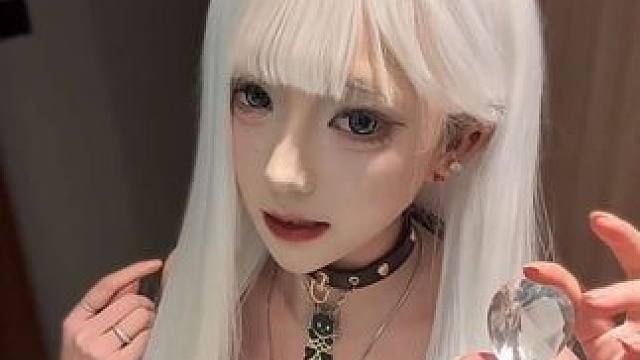 乌鲁鲁不准听 #吃货小姐姐  #翻唱 #威龙 #三角洲行动