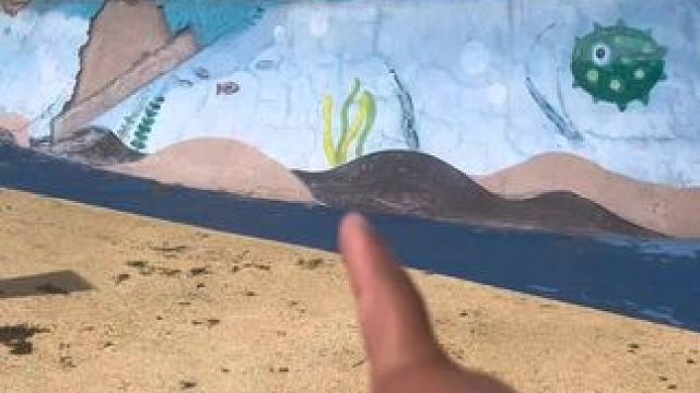 小朋友快看我在这里发现了什么#儿童玩具 #奥特曼打怪兽视频 #奥特曼