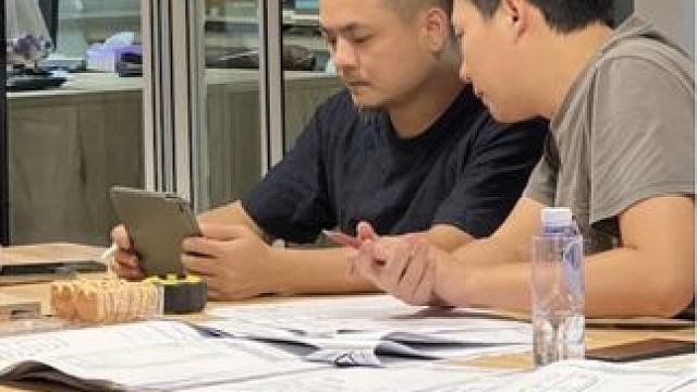 匠人精神酸辣粉酸爽加班中一套全案到木作下单对图7小时 匠人精神酸辣粉酸爽加班中一套全案到木作下单阶段