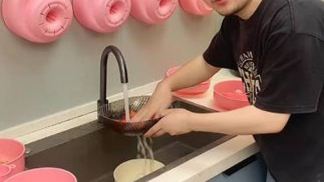 蜗牛自动清洗篮 有了它，以后洗水果可就太方便了，自动洗干净还能自动沥水，#沥水篮  #厨房好物  #